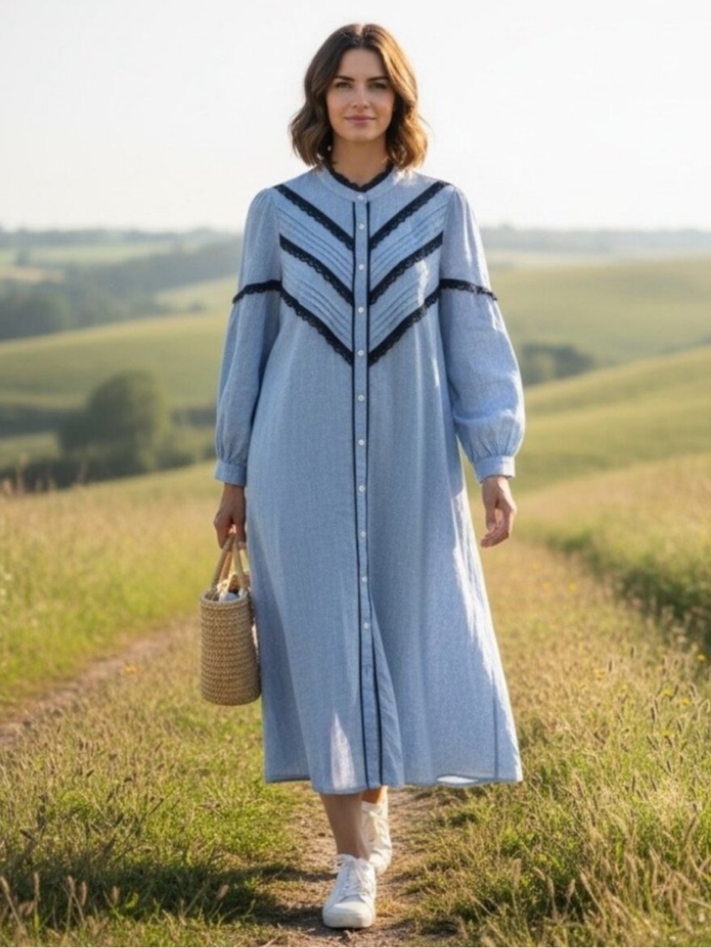 Pomander Place Jolene Chambray Midi Dress Tuckernuck Blue Lace Linen - Picture 2 of 11